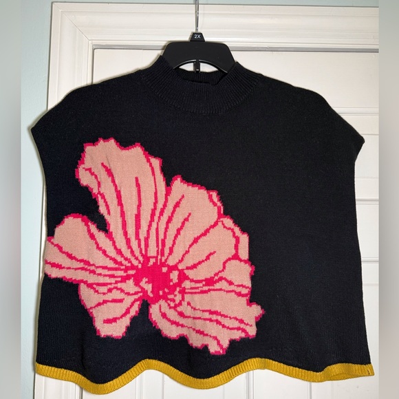 Maeve Wavy Sweater Vest - Black Mock-Neck Sweater with Pink Floral design - Picture 4 of 6